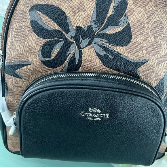 Coach Court Backpack In Signature Canvas With Bow Print Bag Purse - Picture 4 of 16